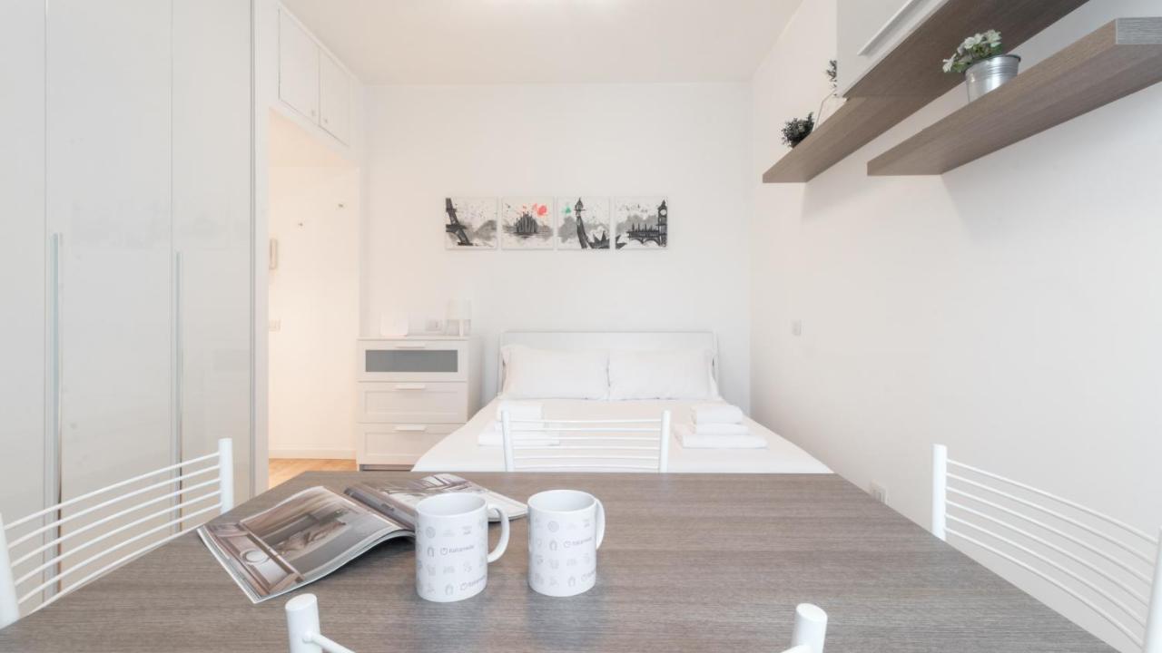 Italianway - Ampere 103 Apartment Милано Екстериор снимка