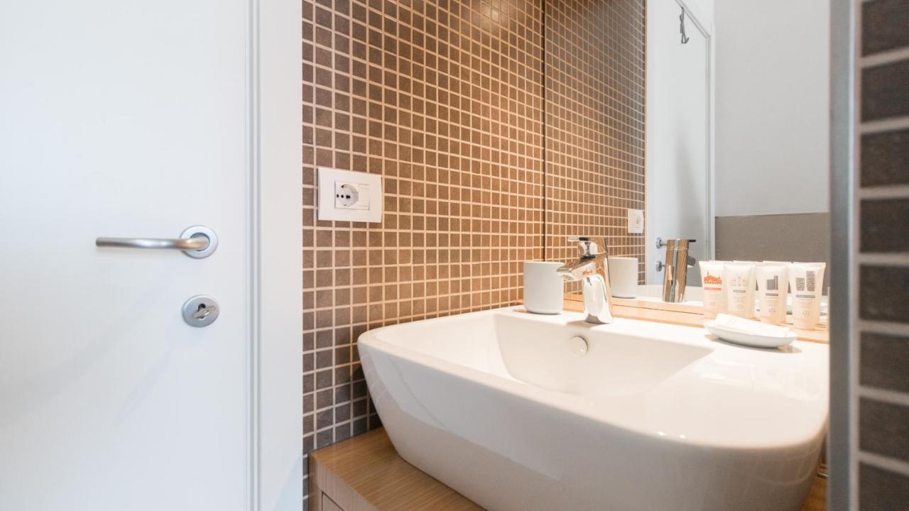 Italianway - Ampere 103 Apartment Милано Екстериор снимка
